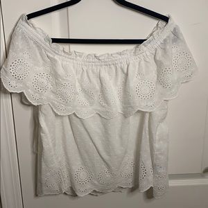 Off the shoulder white top/blouse